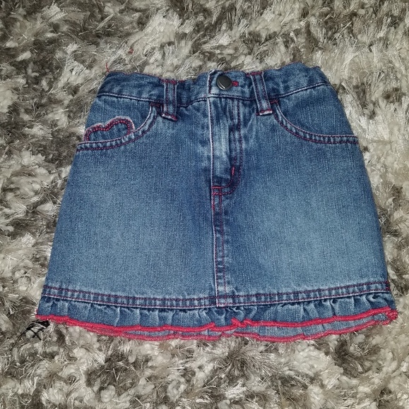 Girls 18 mos skort & shirt outfit - Picture 3 of 6